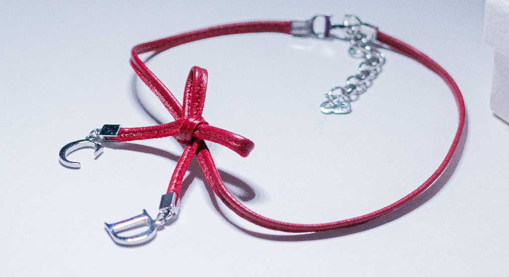 Christian Dior Logo Bow Choker