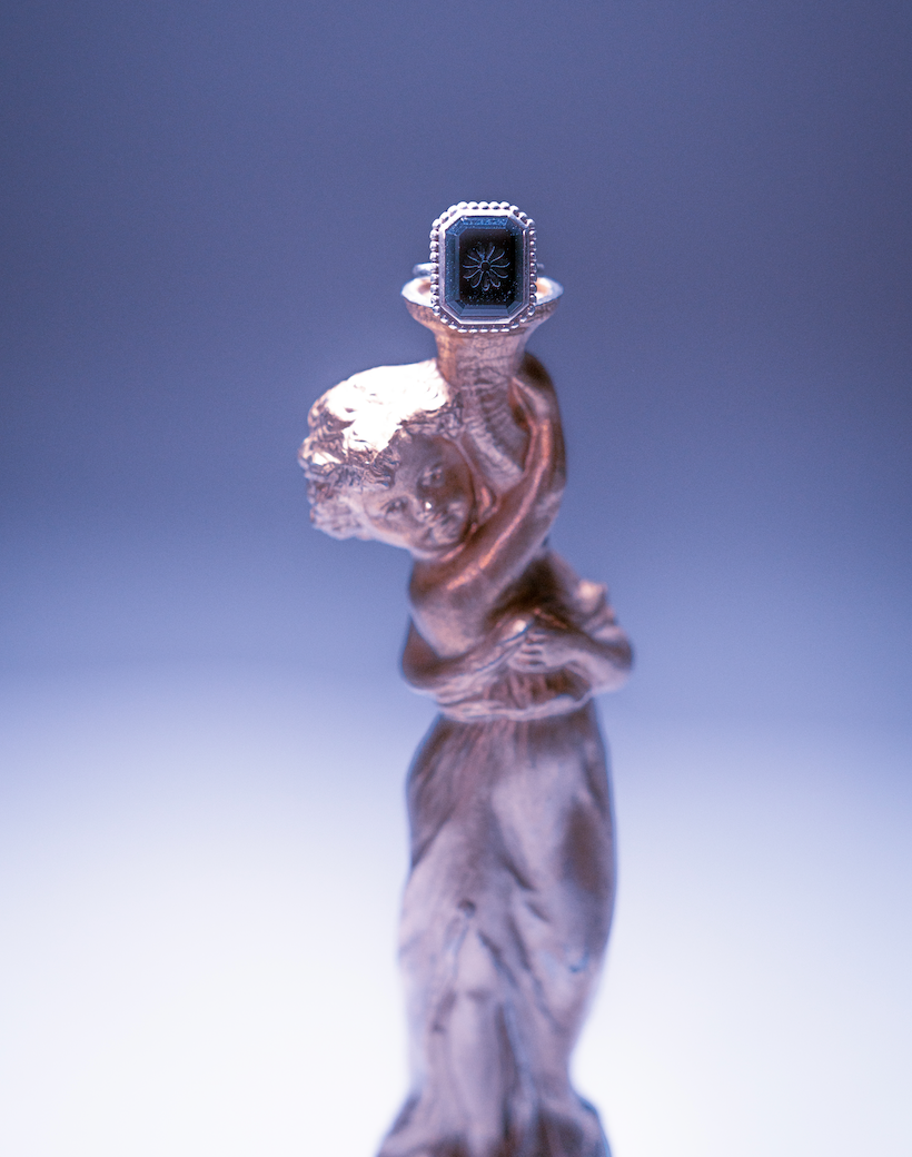 Tiffany Ziegfeld Daisy Onyx Ring