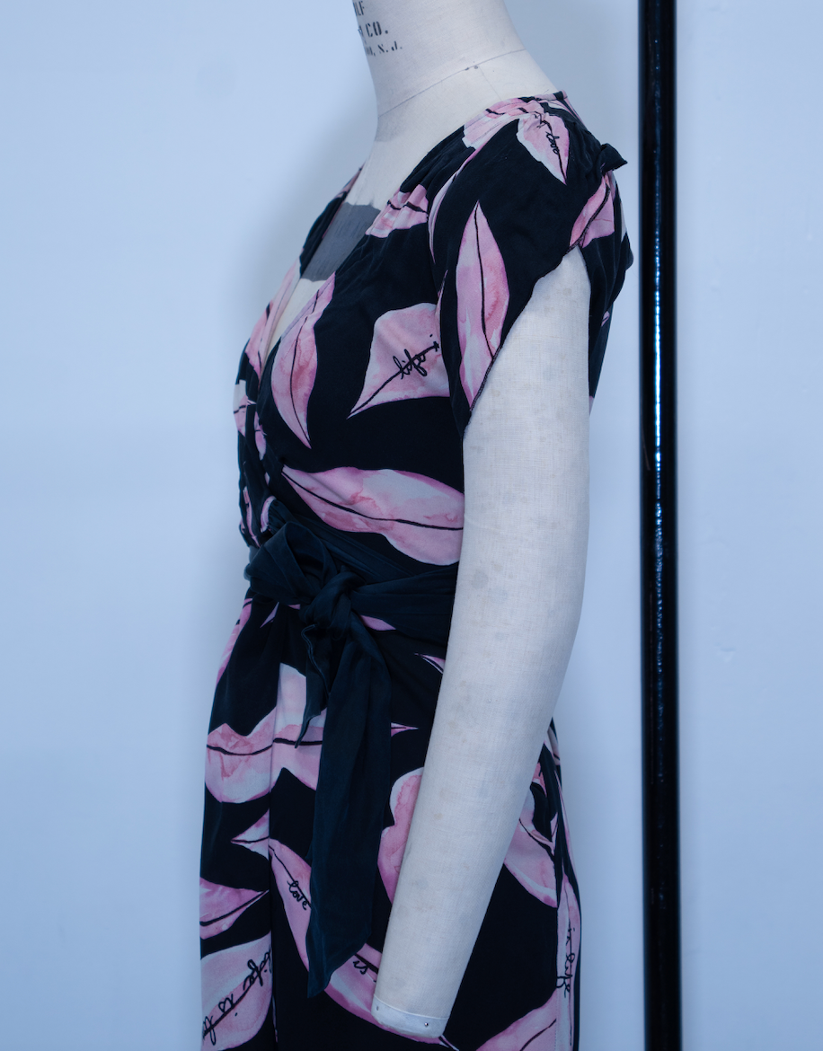 Diane Von Furstenberg Silk Wrap Lips Dress