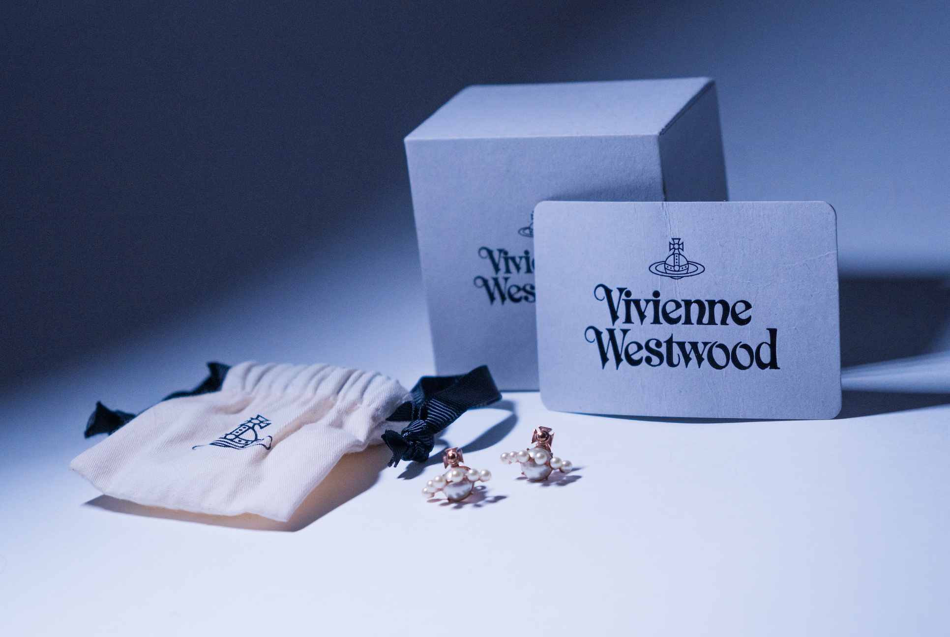 Vivienne Westwood Pearl Orb Rose Gold Stud Earrings